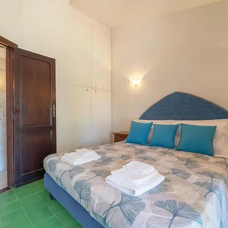 Villa Salida - vista mare, piscina e spiaggia attrezzata-3